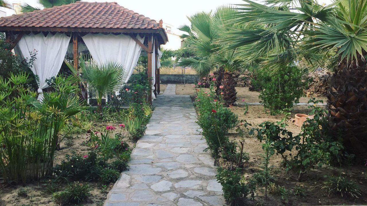 Villa Christie Keramoti  Luaran gambar
