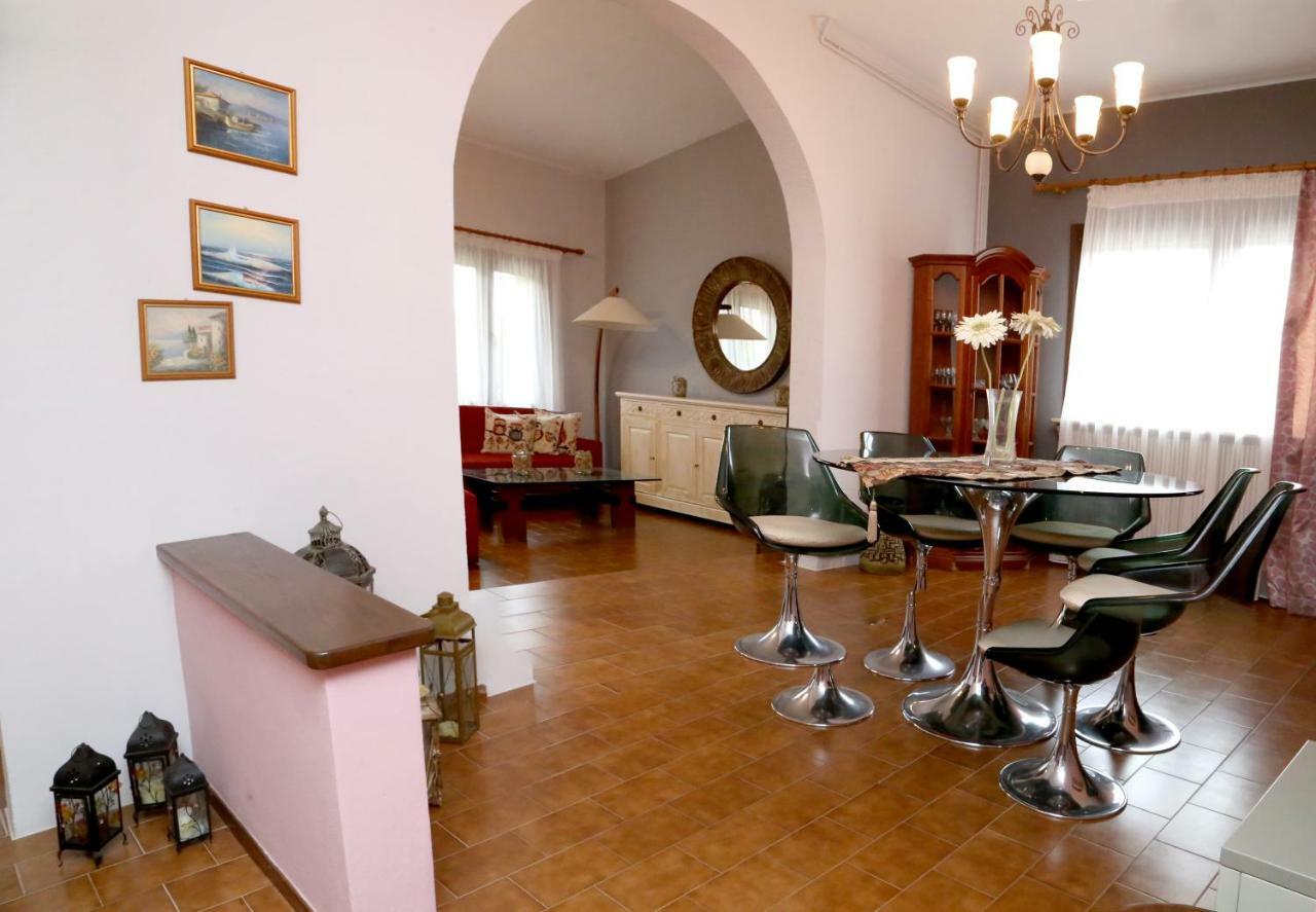 Villa Christie Keramoti  Luaran gambar