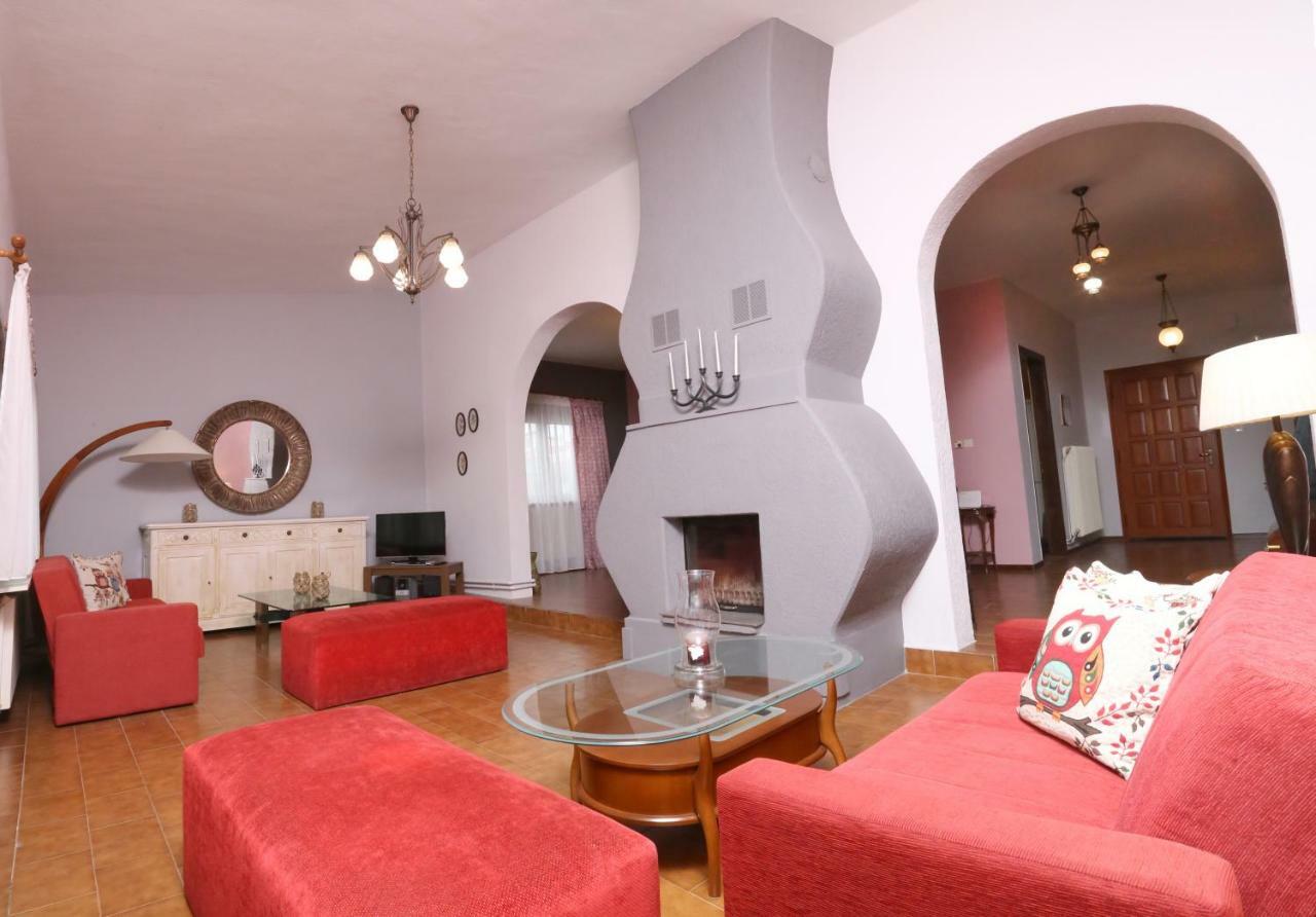 Villa Christie Keramoti  Luaran gambar